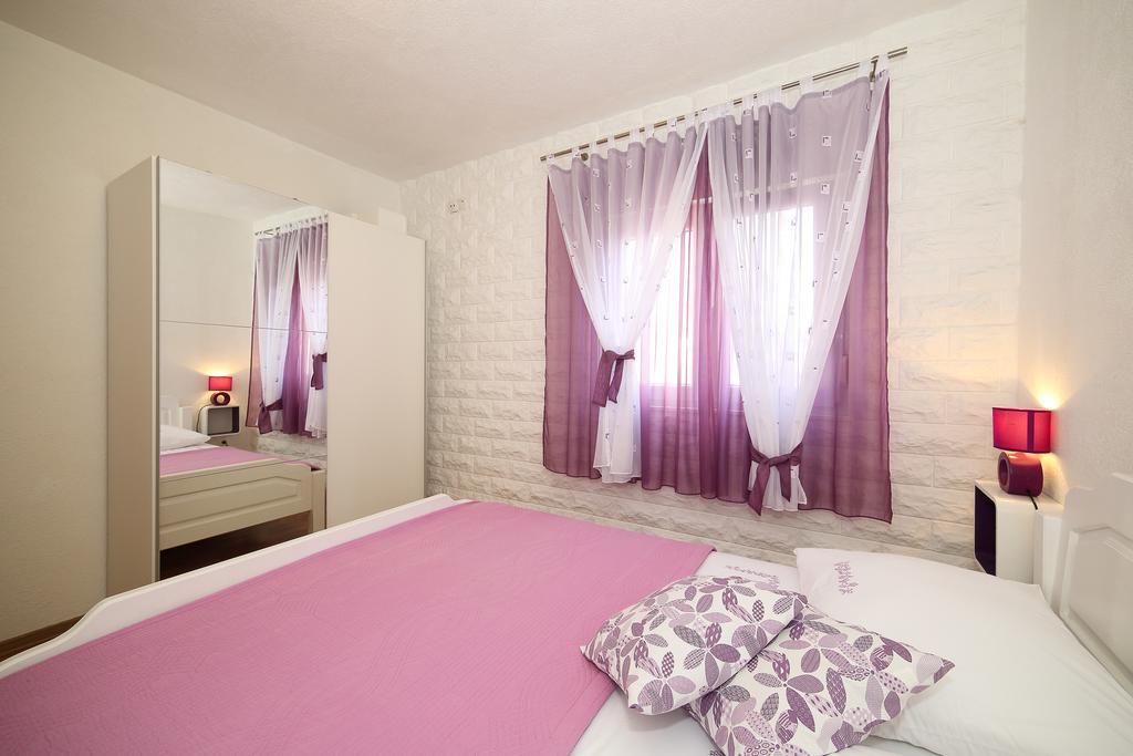 Apartment Rogosic